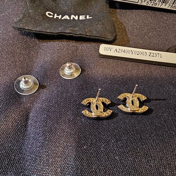 Chanel Swarovski Silver CC Logo Boucles Oreille Earrings - Picture 5 of 9